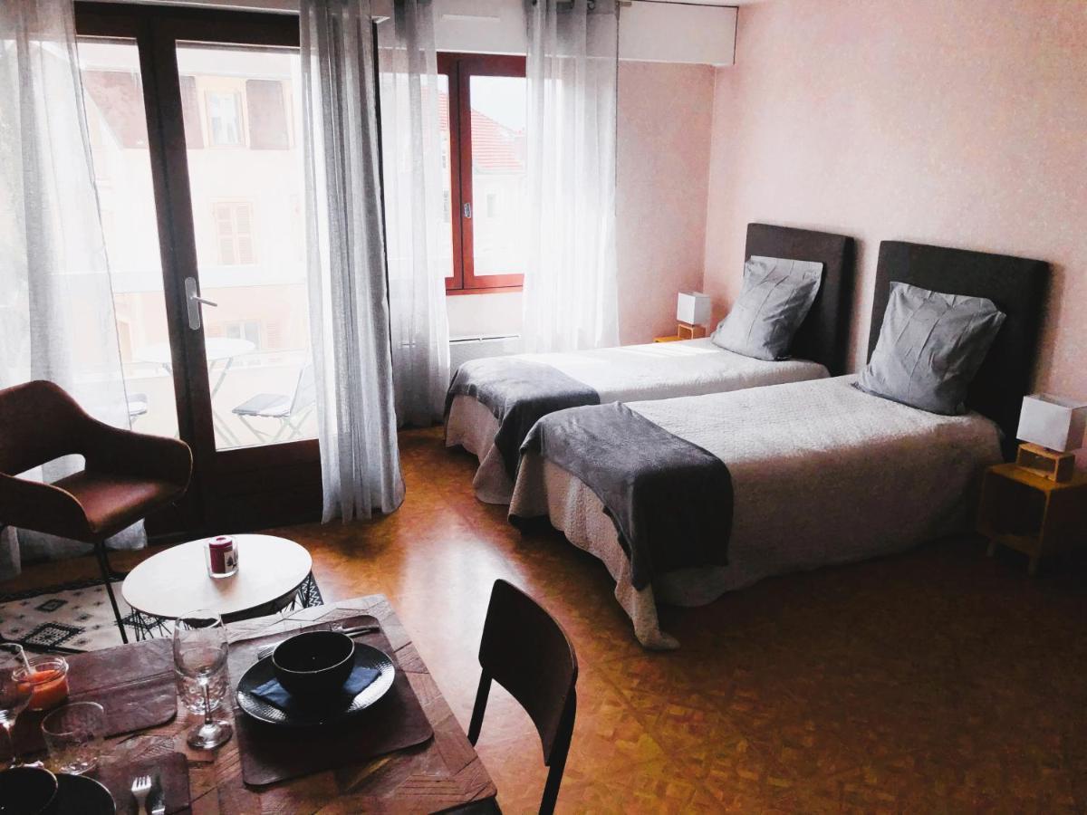 Paisible Studio Avec Agreable Loggia 2 Mn Du Centre Apartment Aix-les-Bains Bagian luar foto